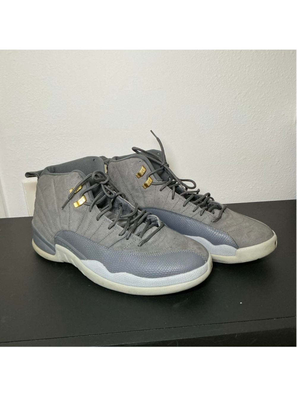Nike Air Jordan 12 Cool Grey Suede Gold Eyelets Sneakers Men's Size 12 - Picture 2 of 8